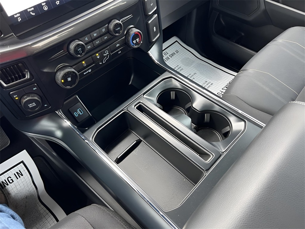 Ford F-150 STX SuperCrew 4WD 2024 Ford F-150 STX SuperCrew 4WD 2024