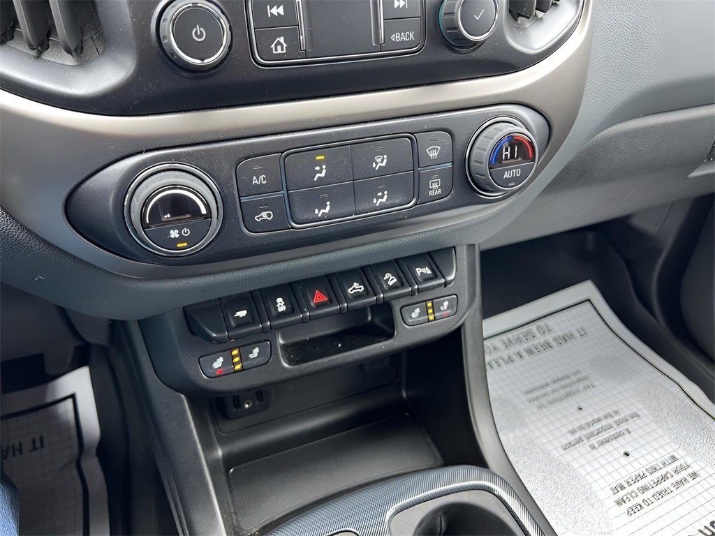 Chevrolet Colorado Z71 Crew Cab Long Box 4WD 2022 Chevrolet Colorado Z71 Crew Cab Long Box 4WD 2022