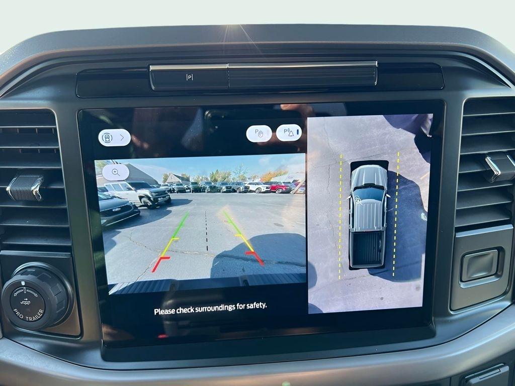 Ford F-150 XLT SuperCrew 4WD 2025