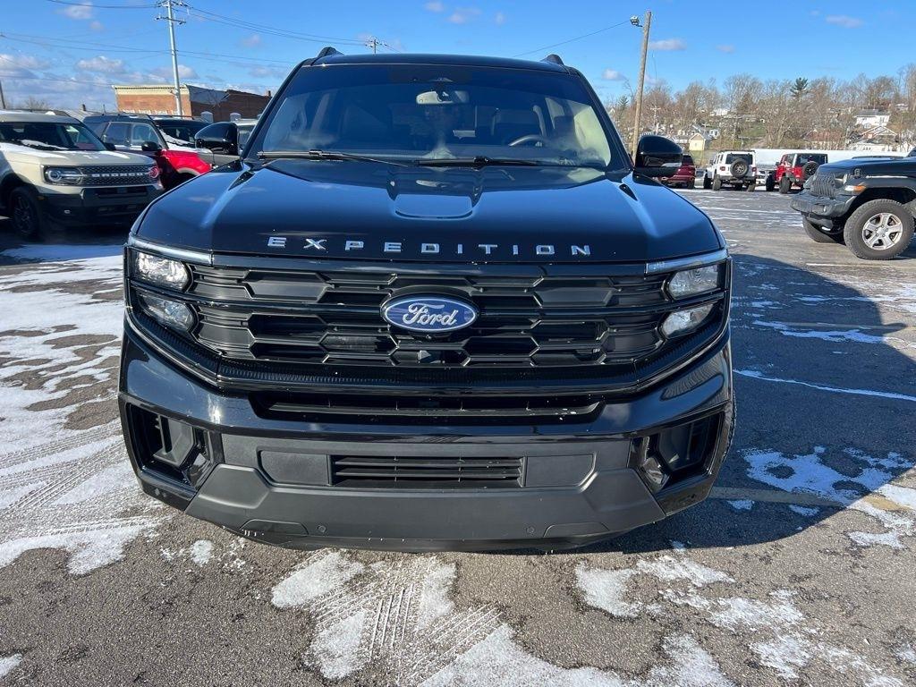 Ford Expedition Active 4WD 2025