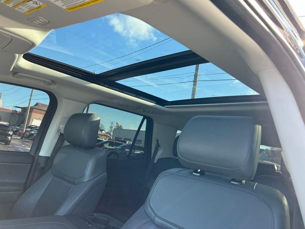 Ford Expedition Active 4WD 2025