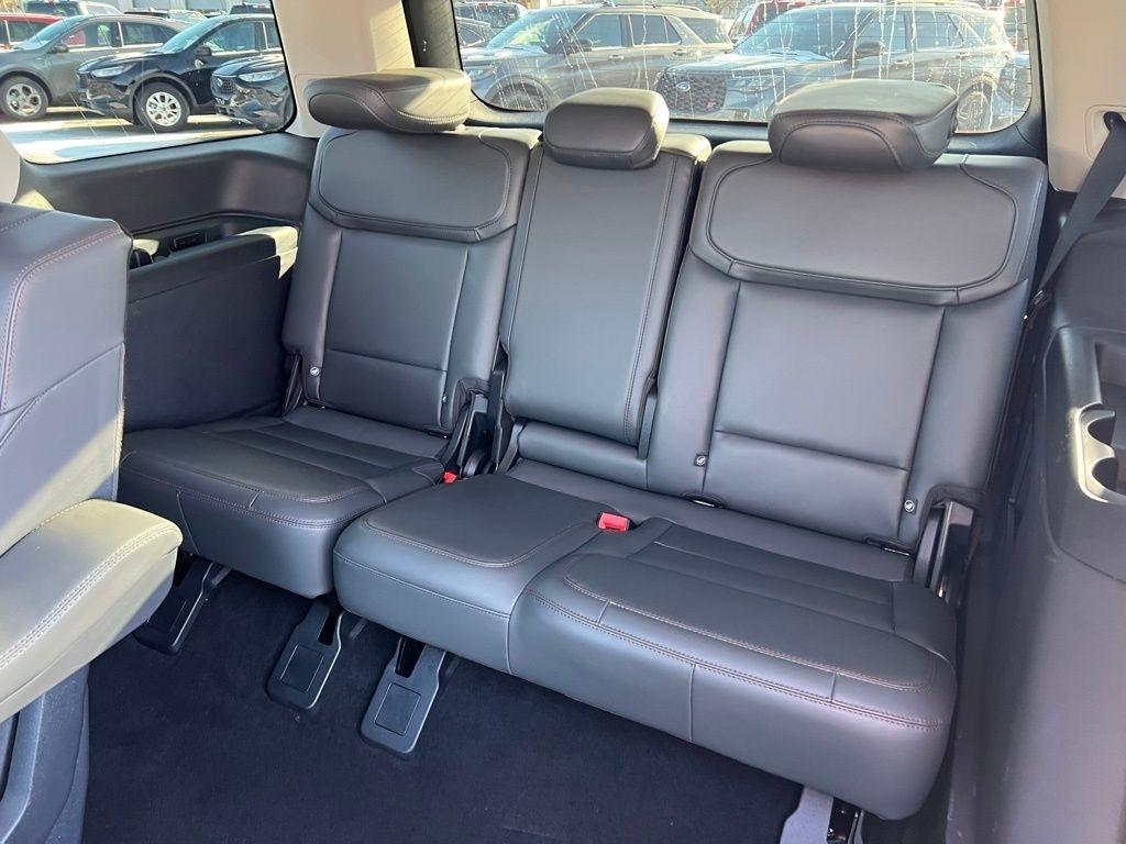 Ford Expedition Active 4WD 2025