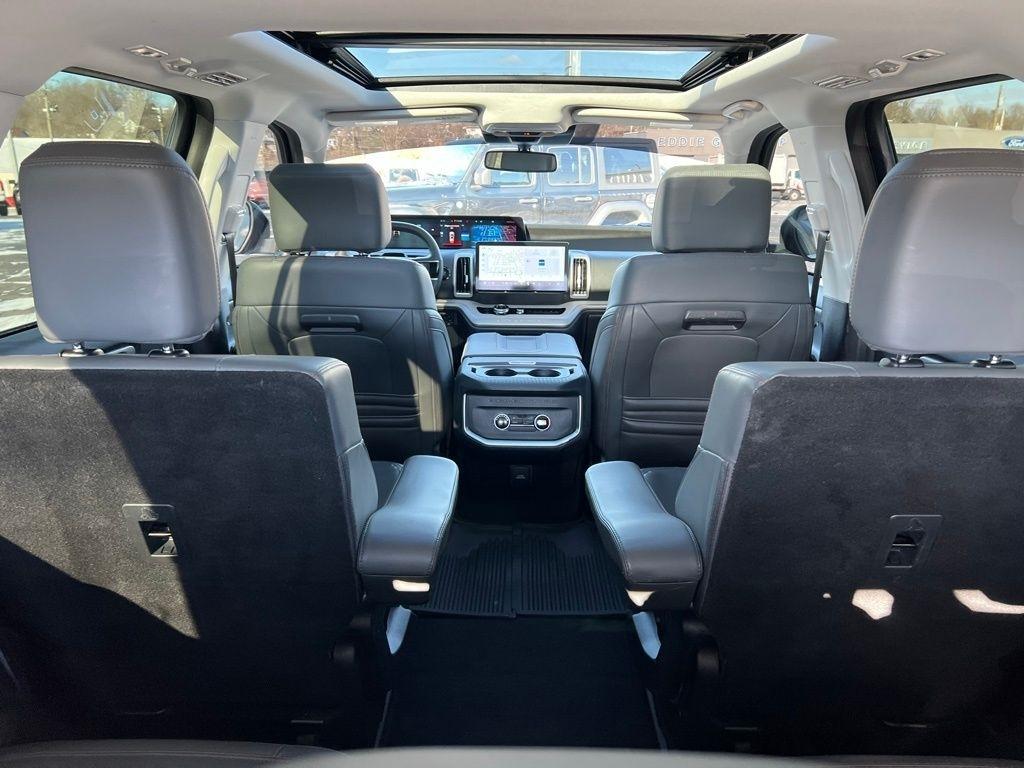 Ford Expedition Active 4WD 2025