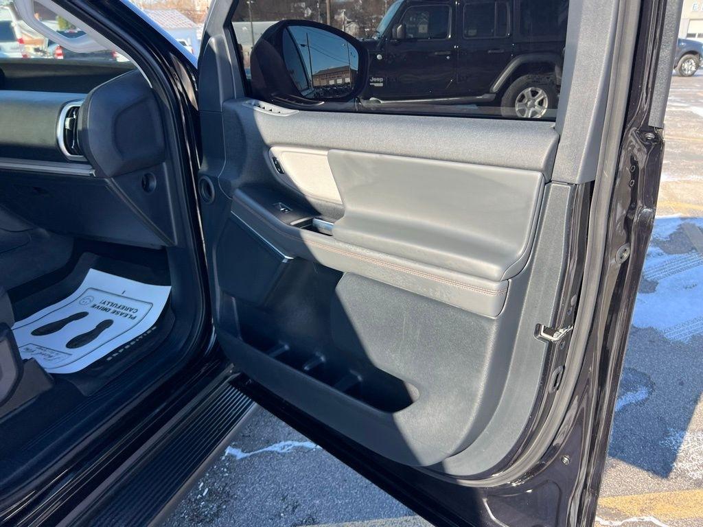 Ford Expedition Active 4WD 2025