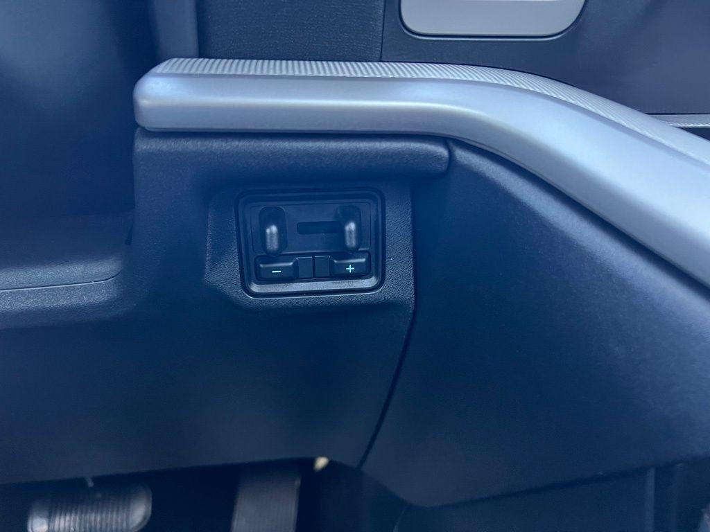 Ford Expedition Active 4WD 2025