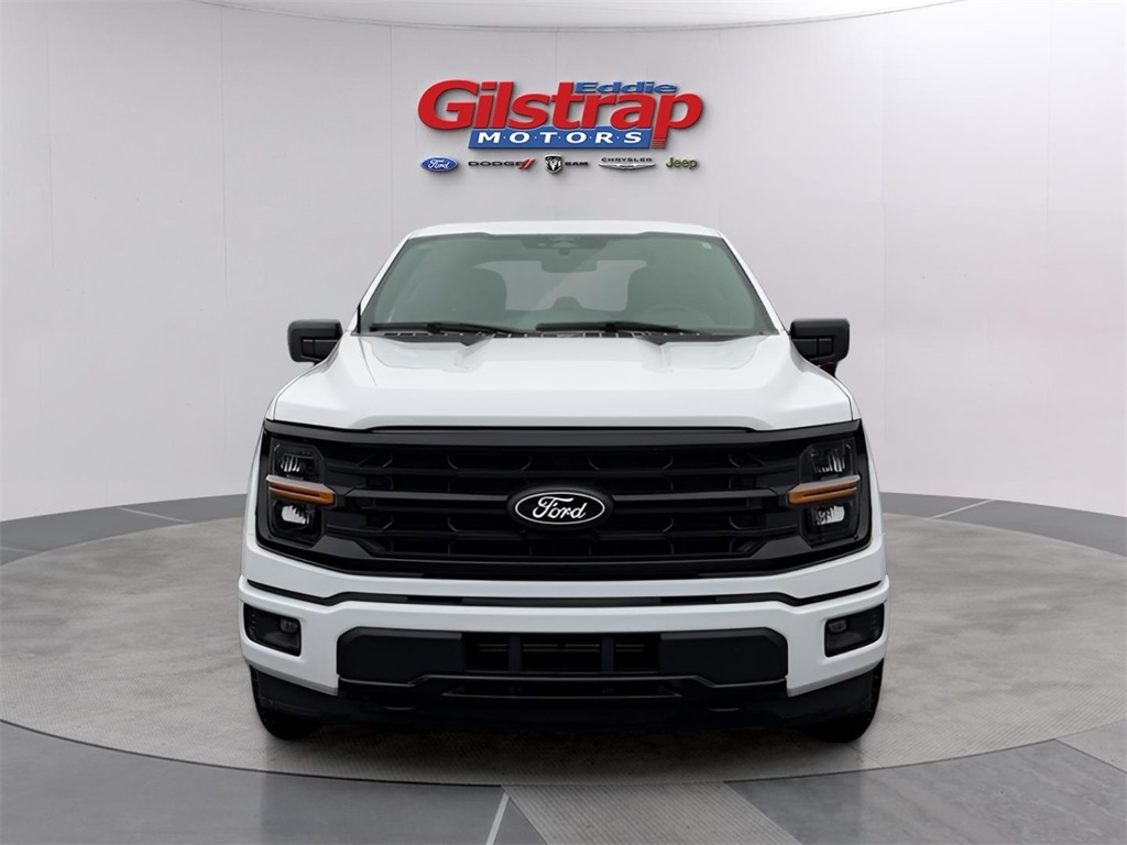 Ford F-150 XLT SuperCrew 4WD 2025