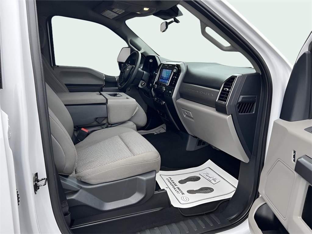 Ford F-250 SD XLT Crew Cab 4WD 2022