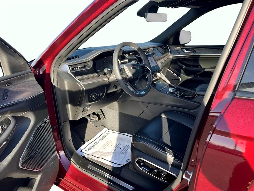 Jeep Grand Cherokee Overland 4WD 2023