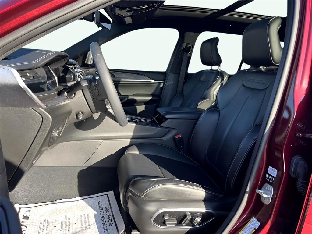 Jeep Grand Cherokee Overland 4WD 2023