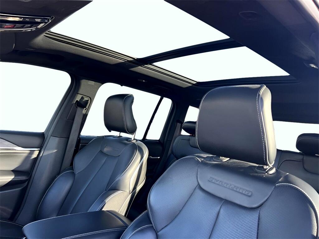 Jeep Grand Cherokee Overland 4WD 2023