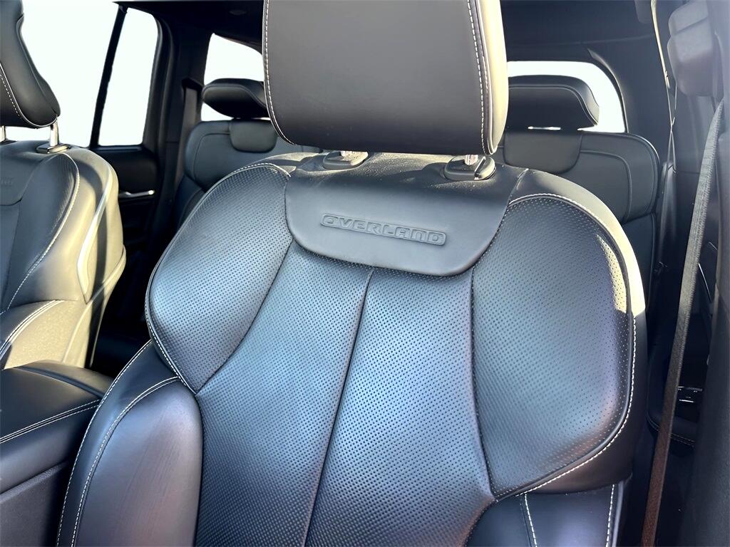 Jeep Grand Cherokee Overland 4WD 2023