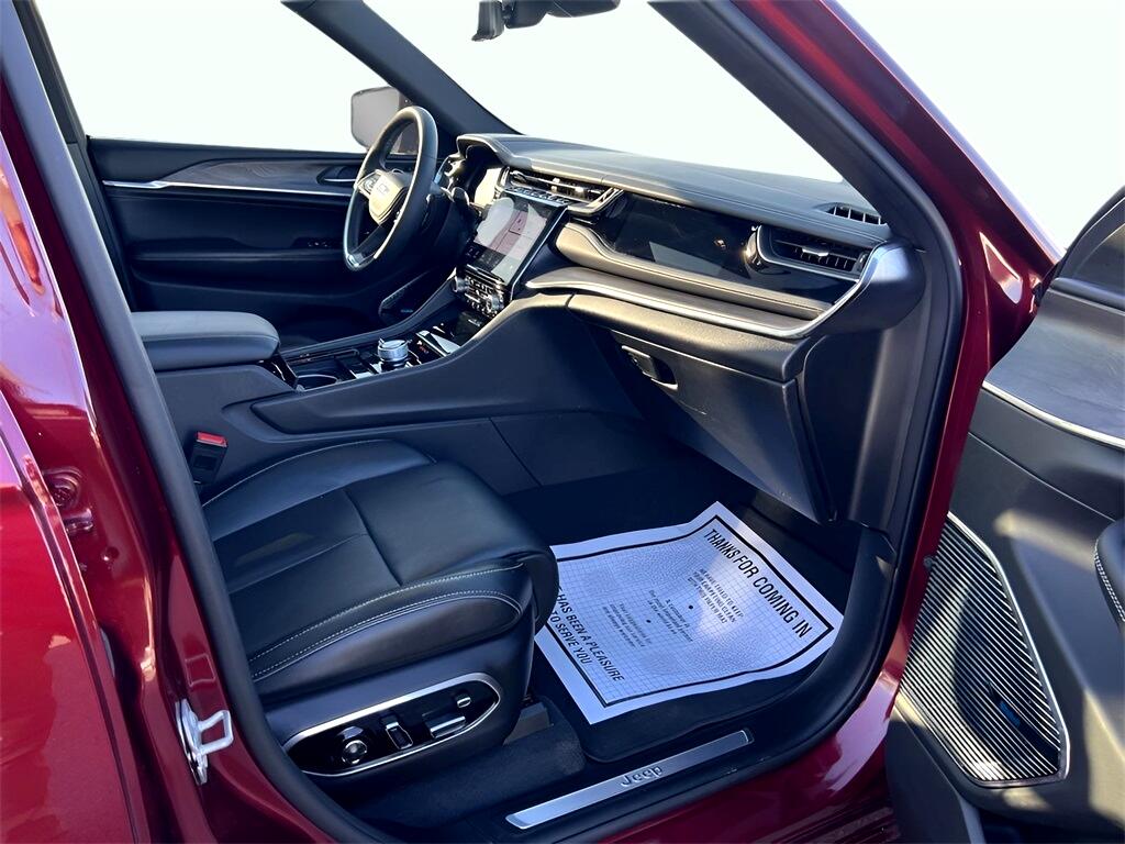 Jeep Grand Cherokee Overland 4WD 2023