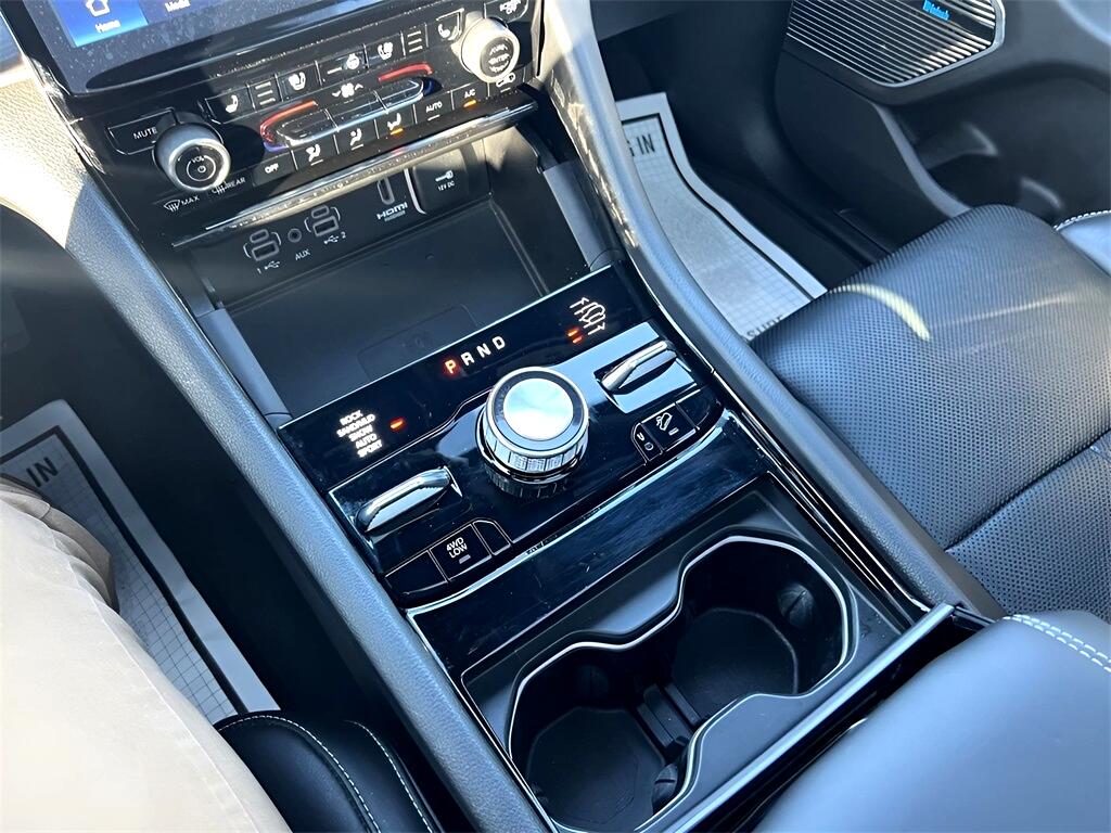 Jeep Grand Cherokee Overland 4WD 2023