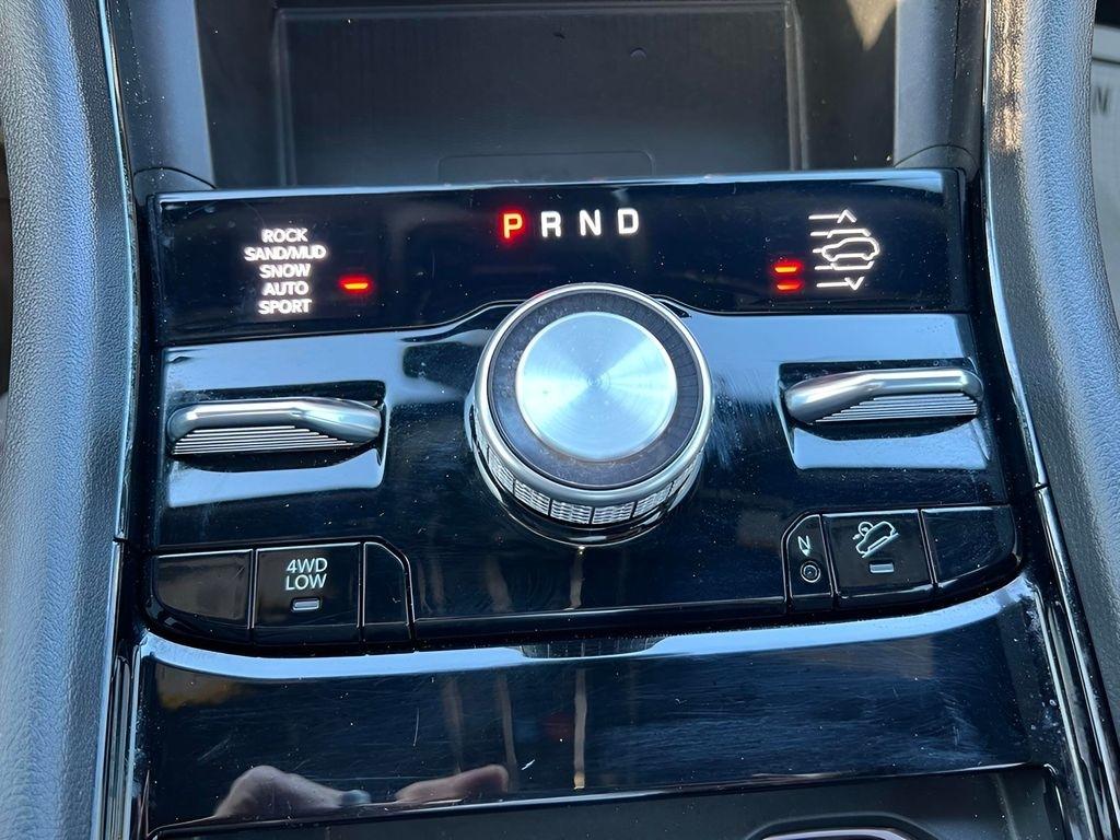 Jeep Grand Cherokee Overland 4WD 2023