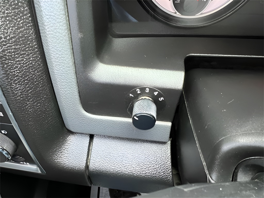 RAM 2500 SLT Crew Cab SWB 4WD 2017