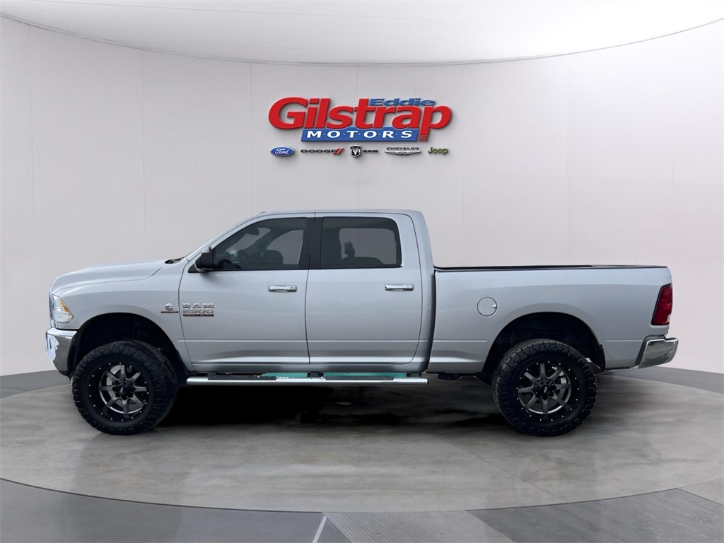 RAM 2500 SLT Crew Cab SWB 4WD 2017