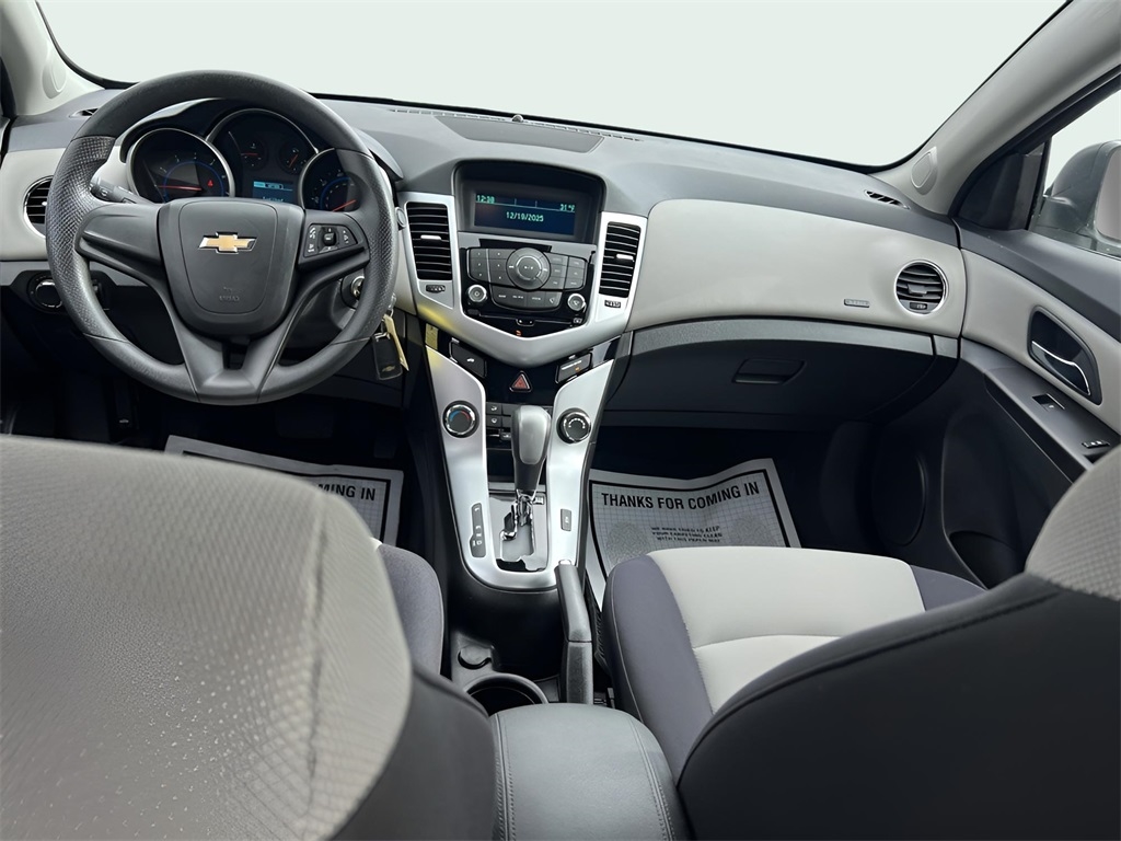 Chevrolet Cruze LS Auto 2015