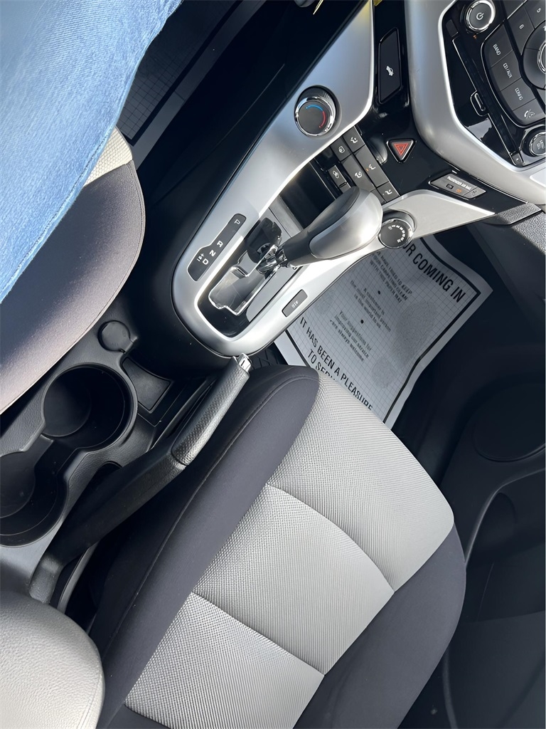 Chevrolet Cruze LS Auto 2015