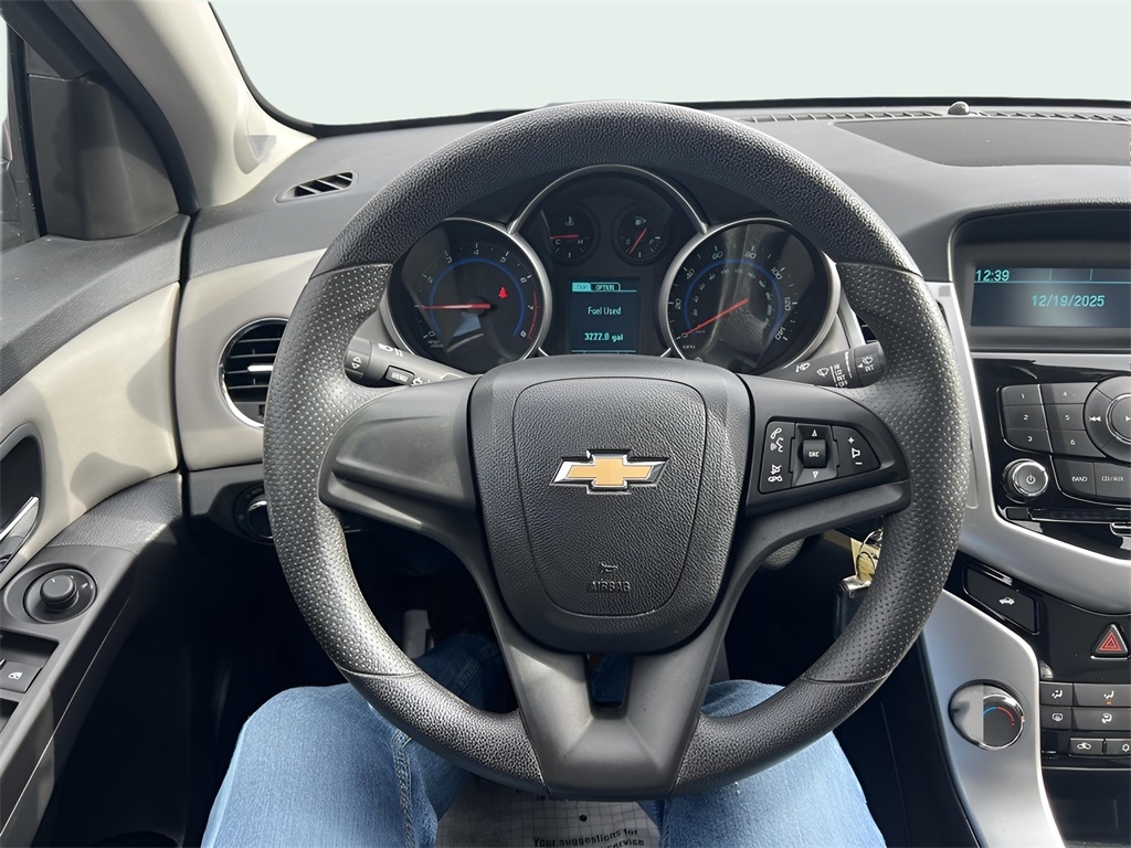 Chevrolet Cruze LS Auto 2015