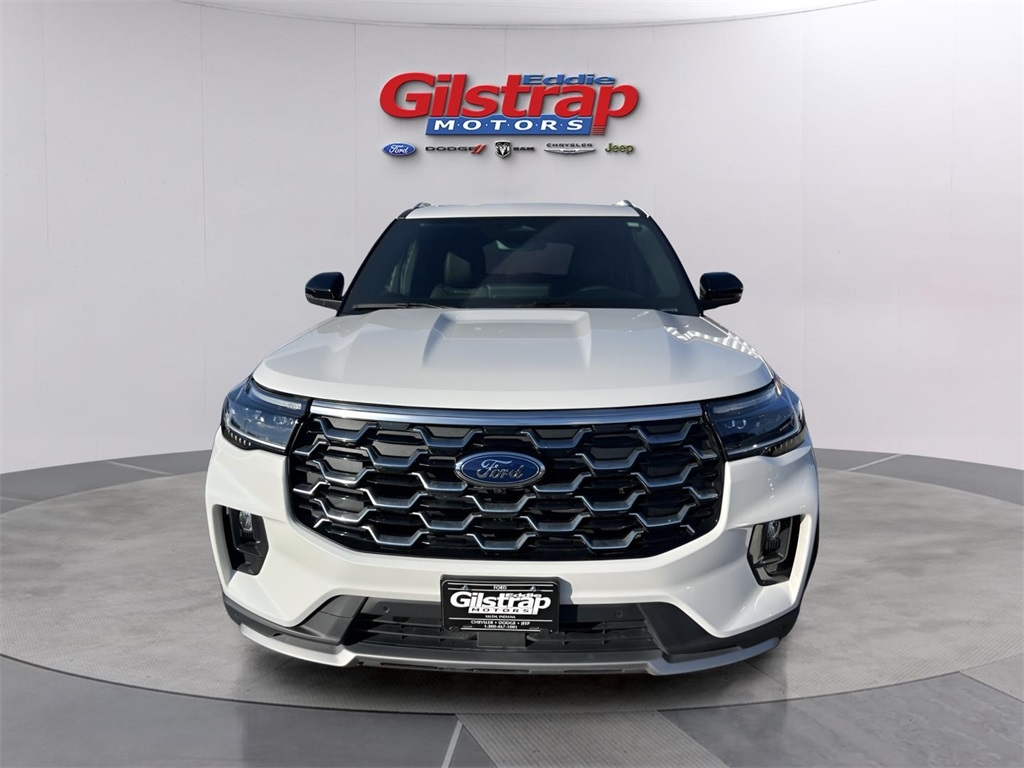 Ford Explorer Platinum AWD 2025