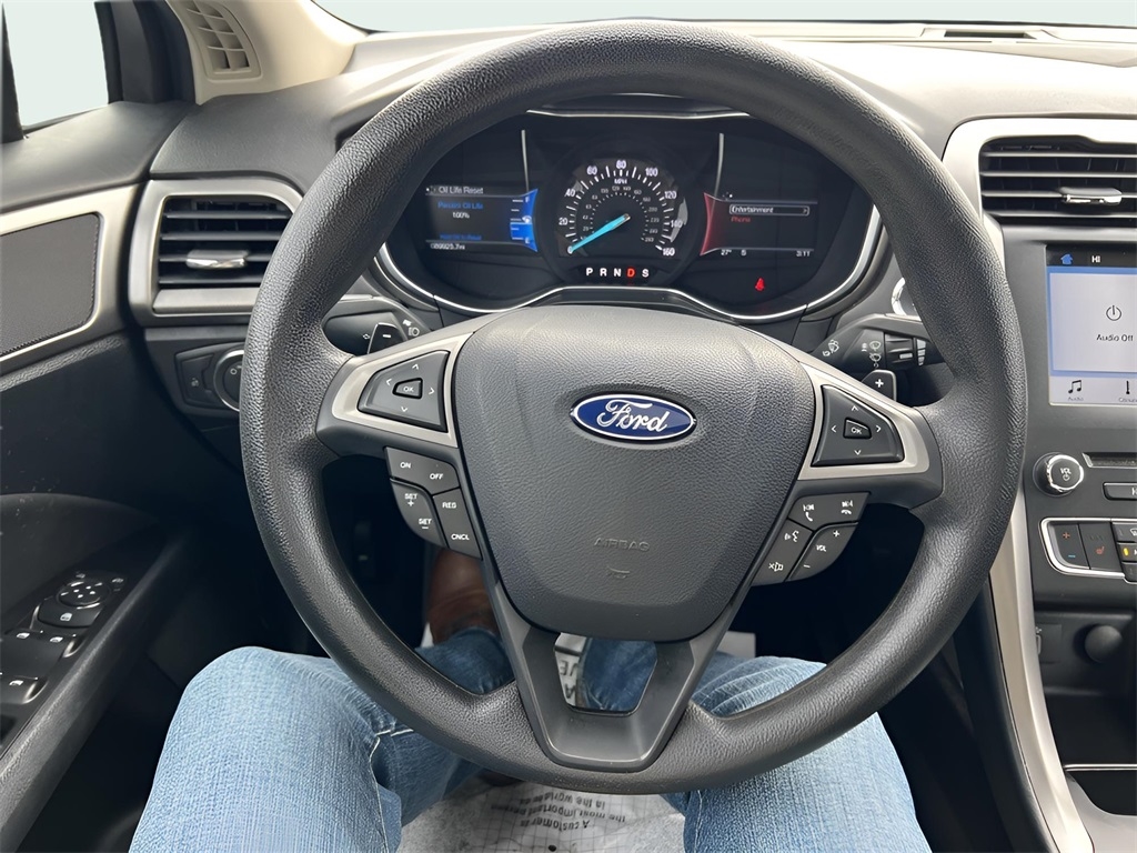 Ford Fusion SE 2017