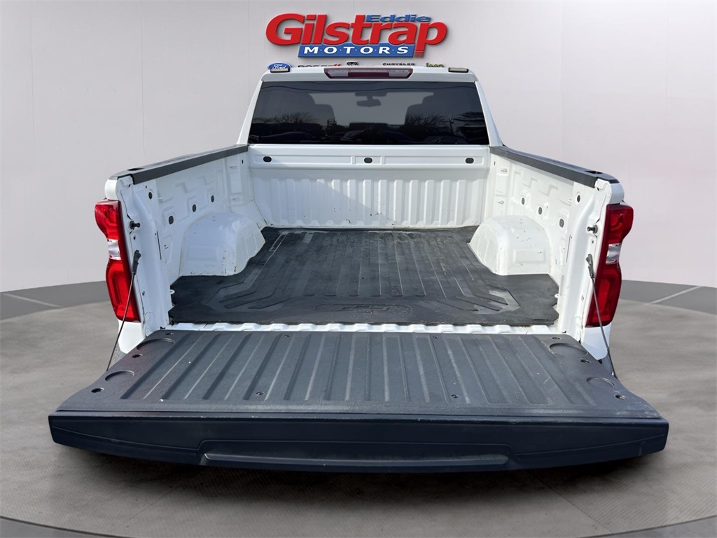 Chevrolet Silverado 1500 Custom Crew Cab Long Box 4WD 2020