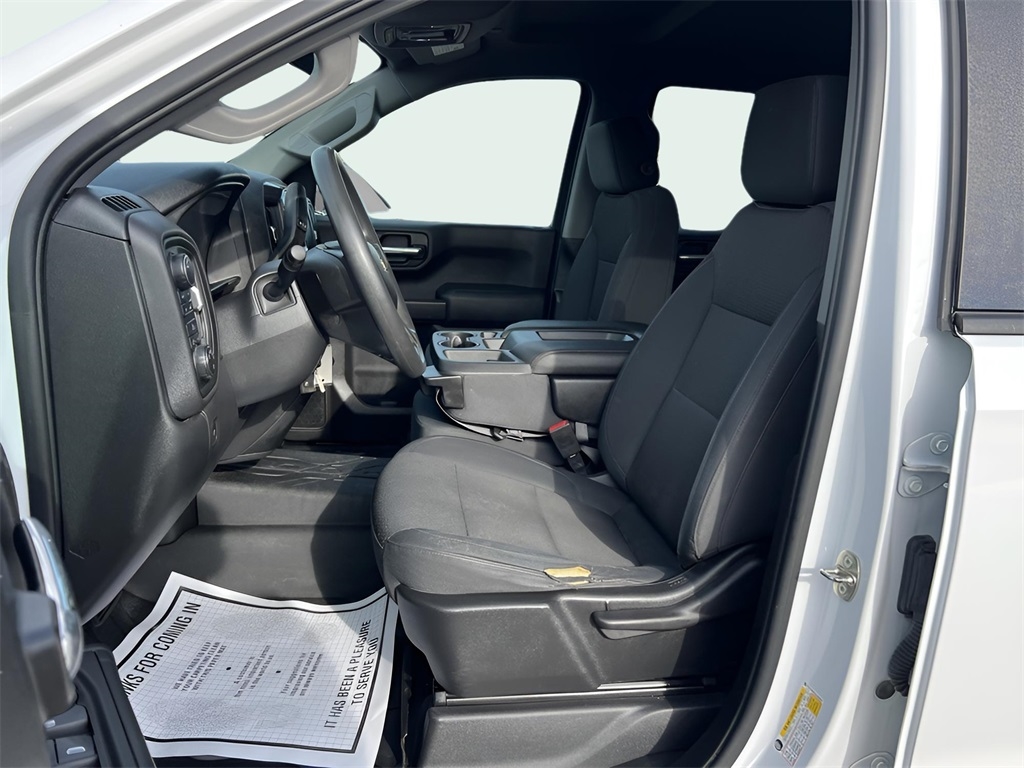 Chevrolet Silverado 1500 Custom Crew Cab Long Box 4WD 2020