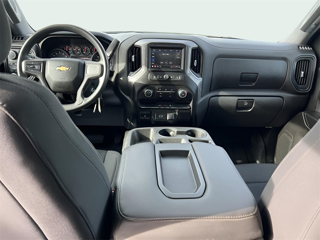 Chevrolet Silverado 1500 Custom Crew Cab Long Box 4WD 2020