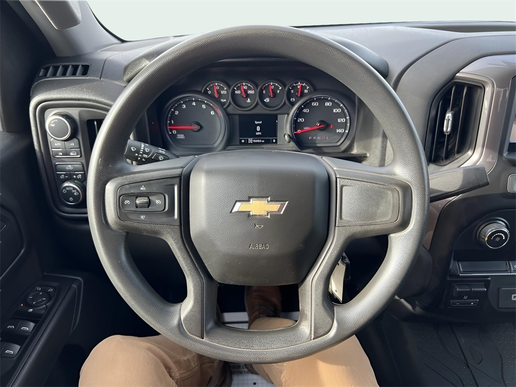 Chevrolet Silverado 1500 Custom Crew Cab Long Box 4WD 2020