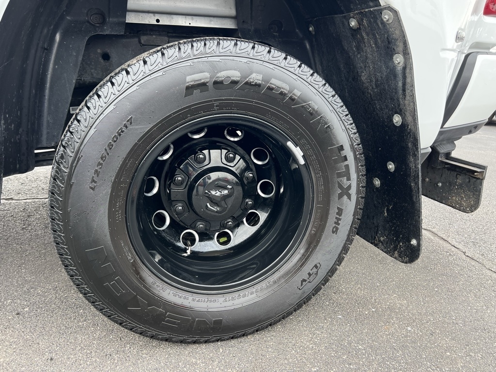 RAM 3500 Laramie Mega Cab 4WD DRW 2025