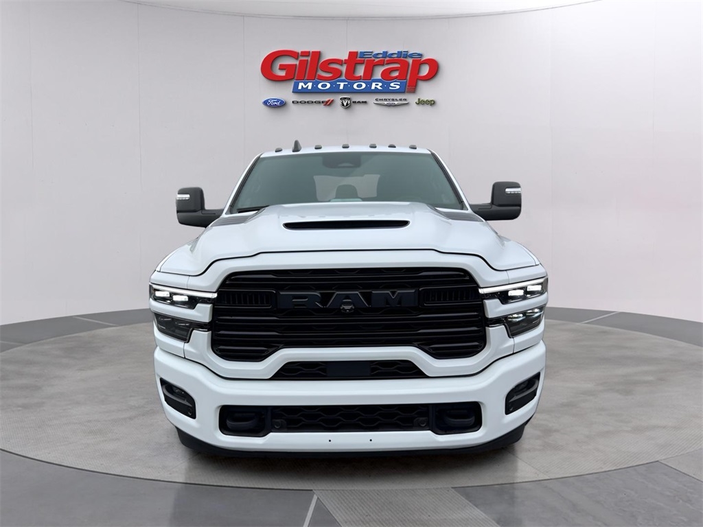 RAM 3500 Laramie Mega Cab 4WD DRW 2025