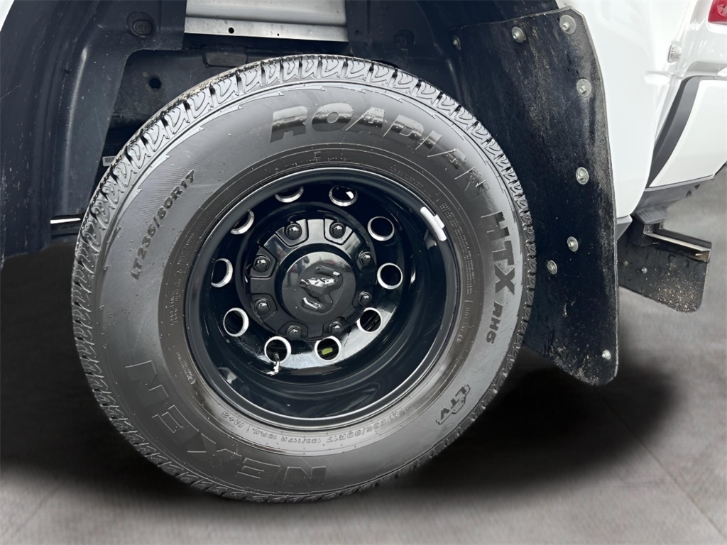 RAM 3500 Laramie Mega Cab 4WD DRW 2025