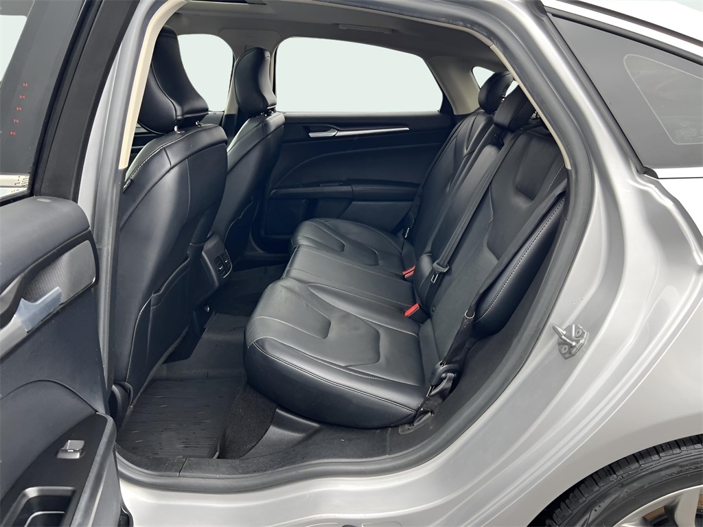 Ford Fusion Hybrid Titanium 2019