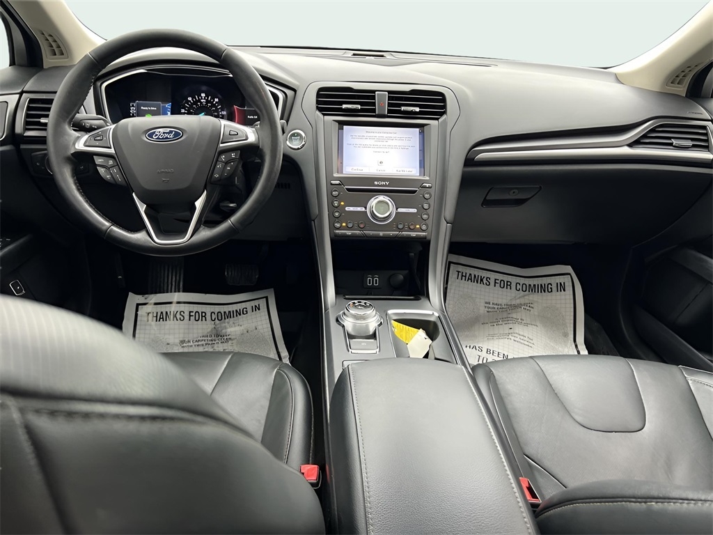 Ford Fusion Hybrid Titanium 2019