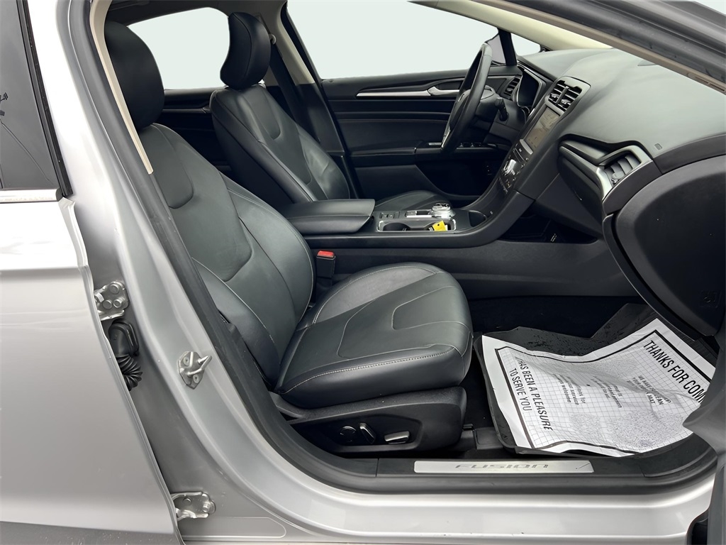 Ford Fusion Hybrid Titanium 2019