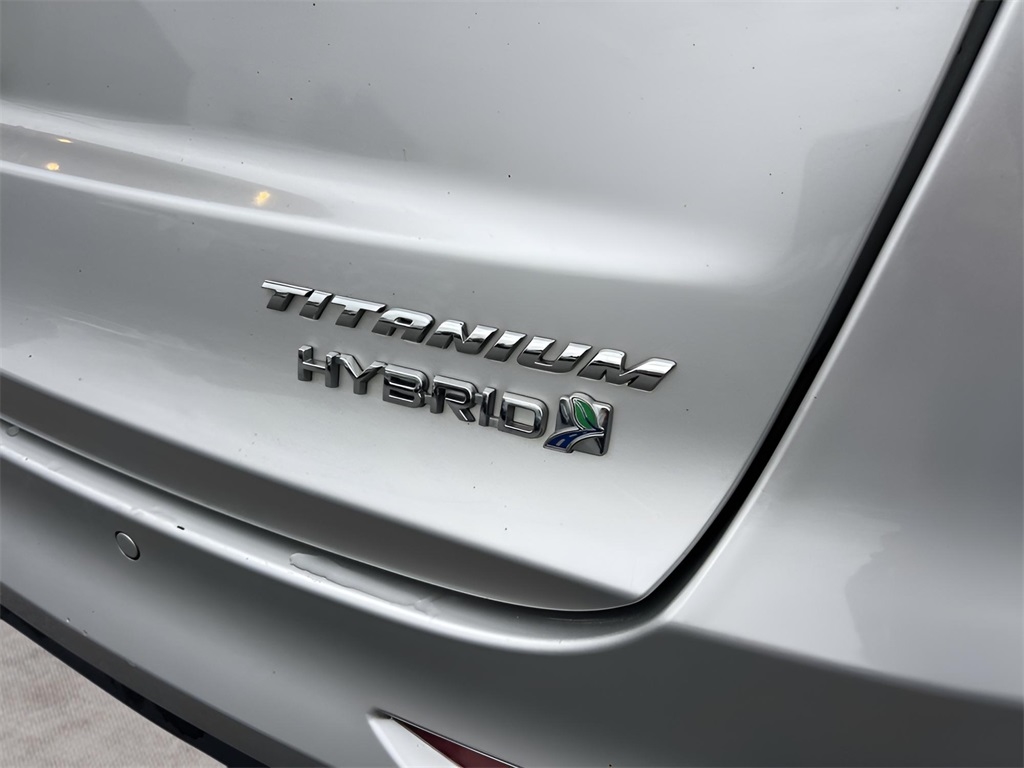 Ford Fusion Hybrid Titanium 2019