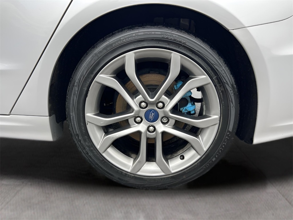 Ford Fusion Hybrid Titanium 2019