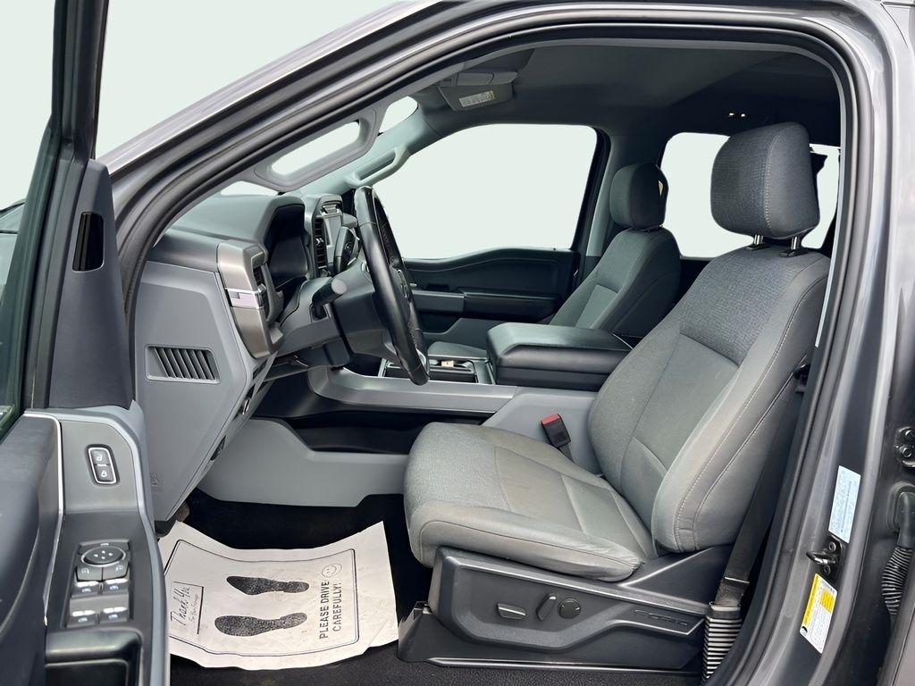 Ford F-150 XLT SuperCrew 4WD 2024