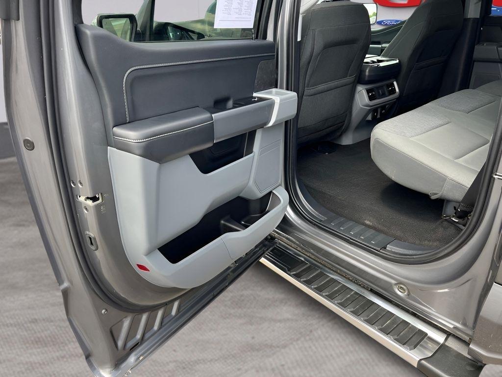Ford F-150 XLT SuperCrew 4WD 2024