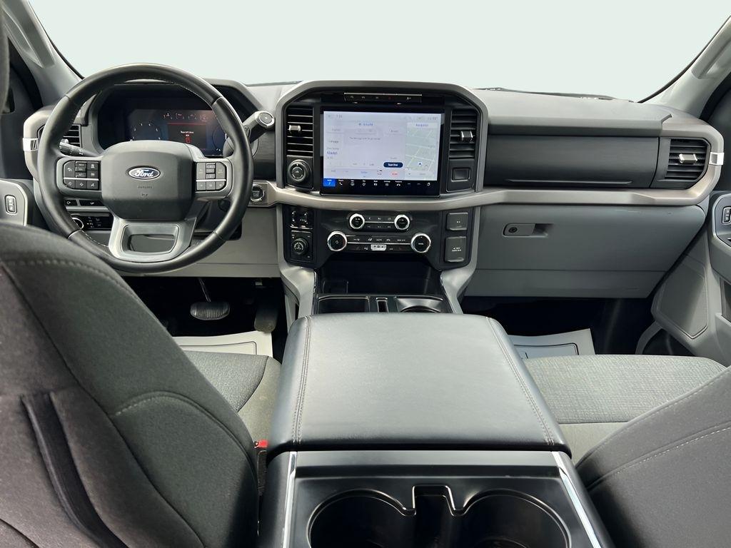 Ford F-150 XLT SuperCrew 4WD 2024