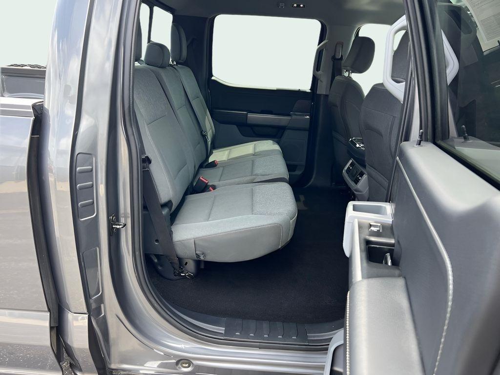 Ford F-150 XLT SuperCrew 4WD 2024