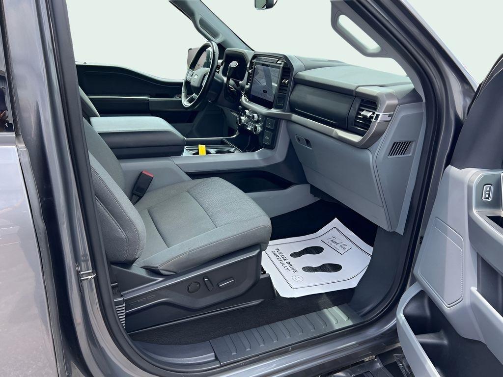 Ford F-150 XLT SuperCrew 4WD 2024