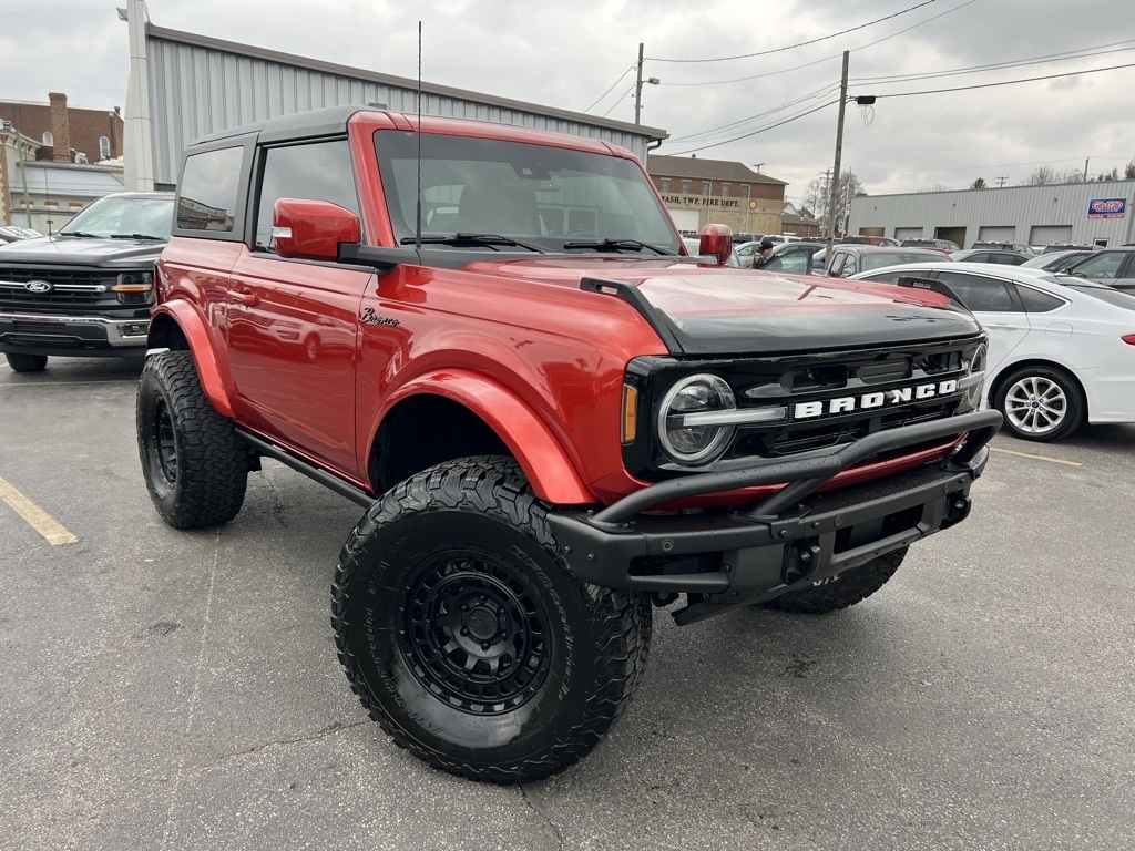 2022 Ford Bronco Outer Banks 2-Door w/Advanced