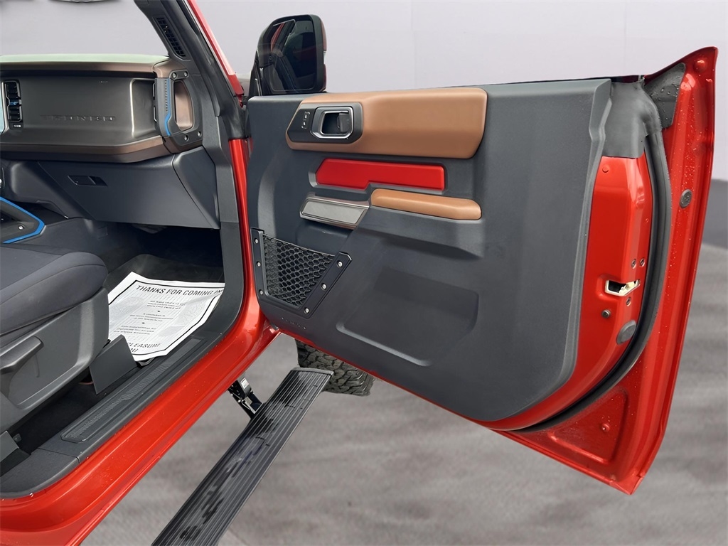 Ford Bronco Outer Banks 2-Door w/Advanced 2022