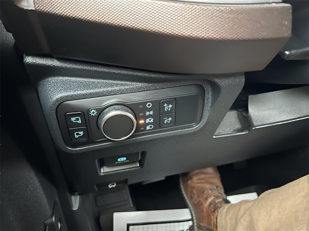 Ford Bronco Outer Banks 2-Door w/Advanced 2022