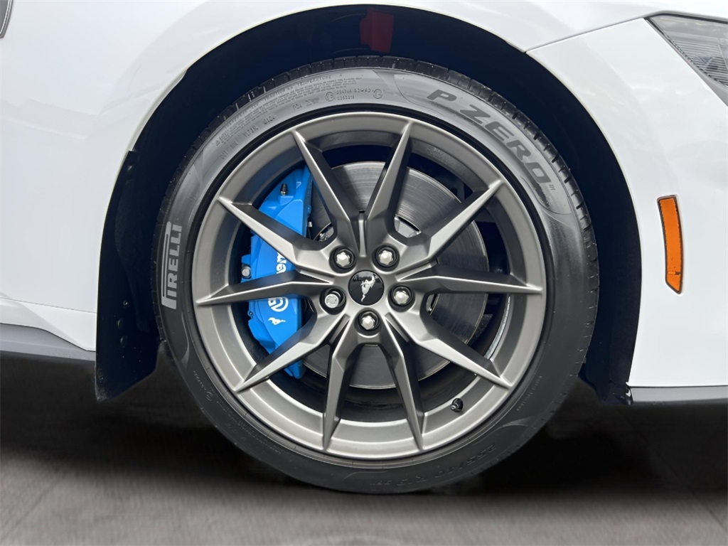 Ford Mustang Dark Horse 2024