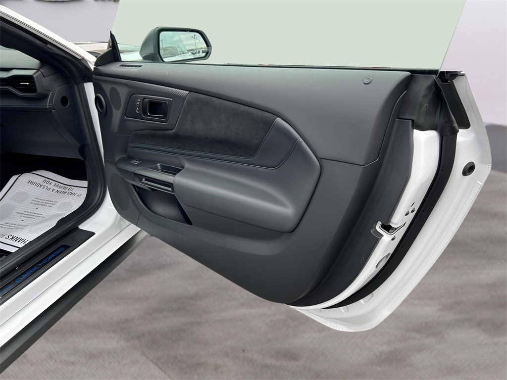 Ford Mustang Dark Horse 2024