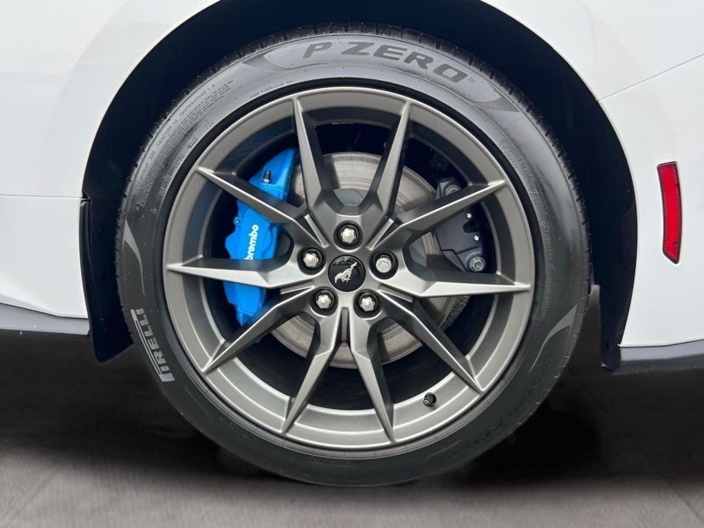 Ford Mustang Dark Horse 2024