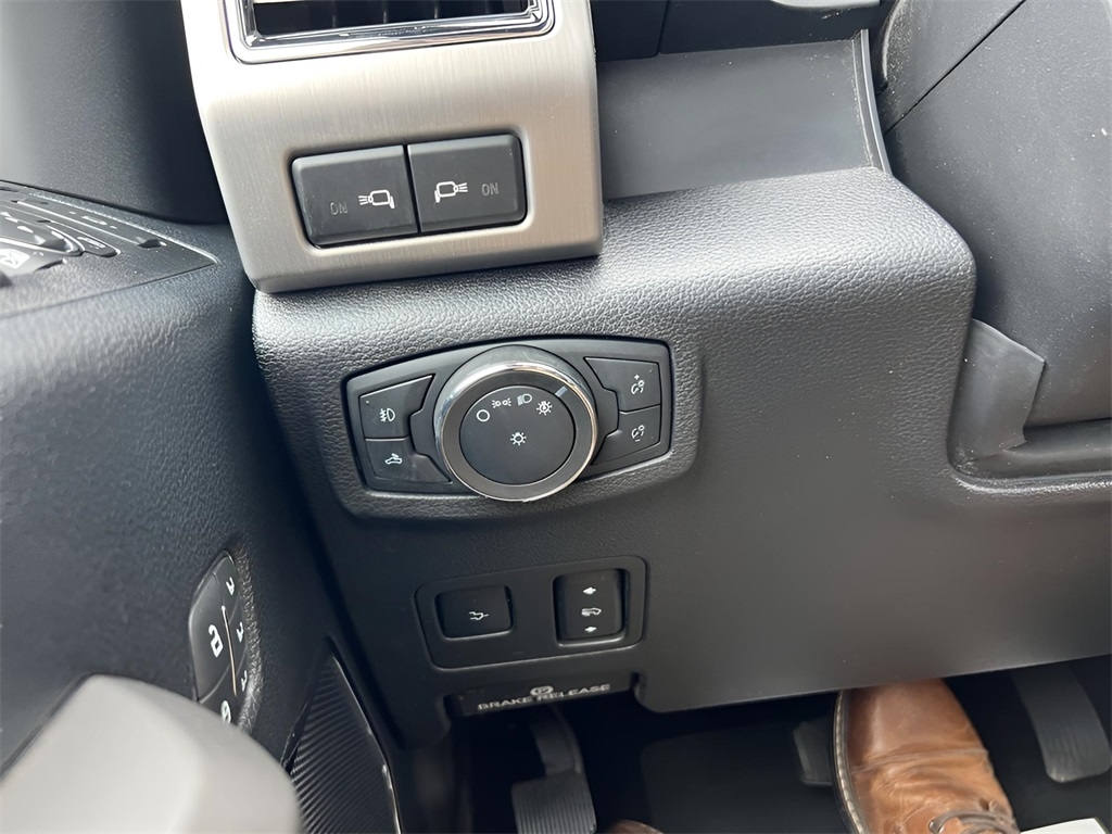 Ford F-450 SD King Ranch Crew Cab DRW 4WD 2021