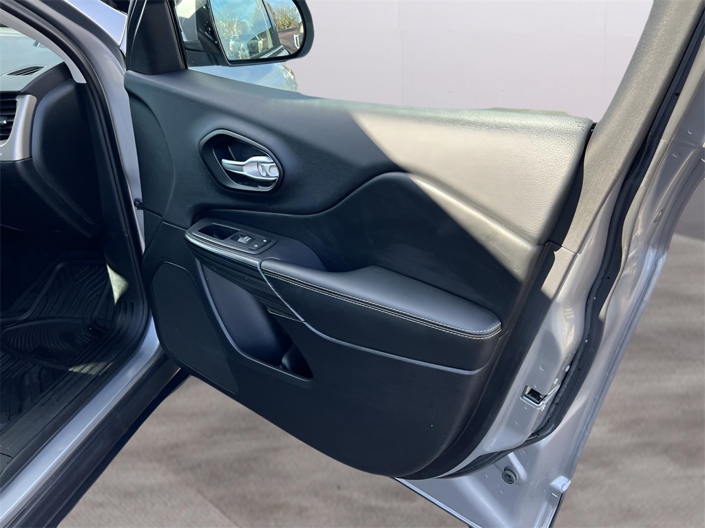 Jeep Cherokee Limited 4WD 2016